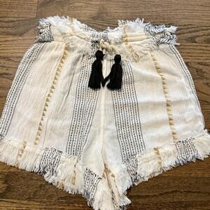 New Made With Love Shorts Size Large